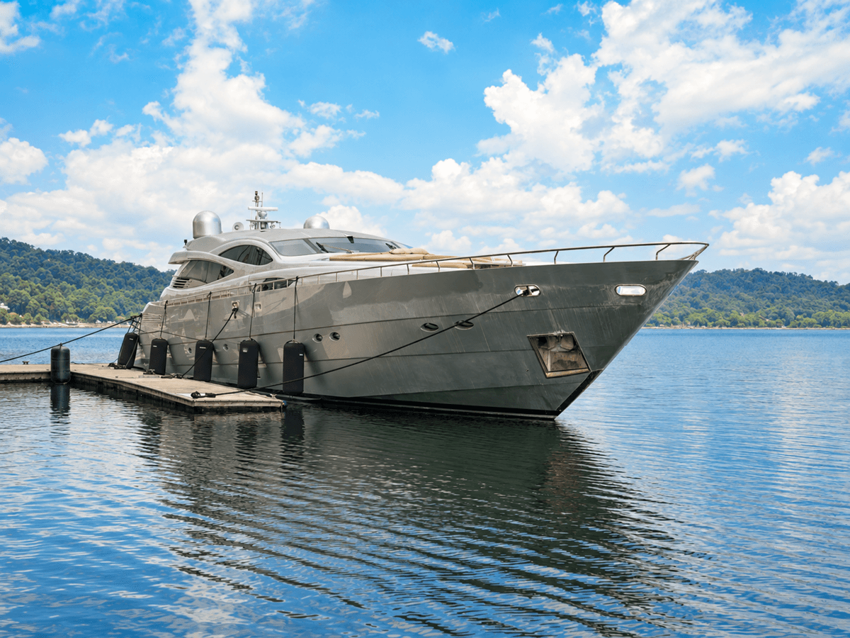 SORAYA — 2007 · 116.04' · 3 Cabins · Pre-Owned