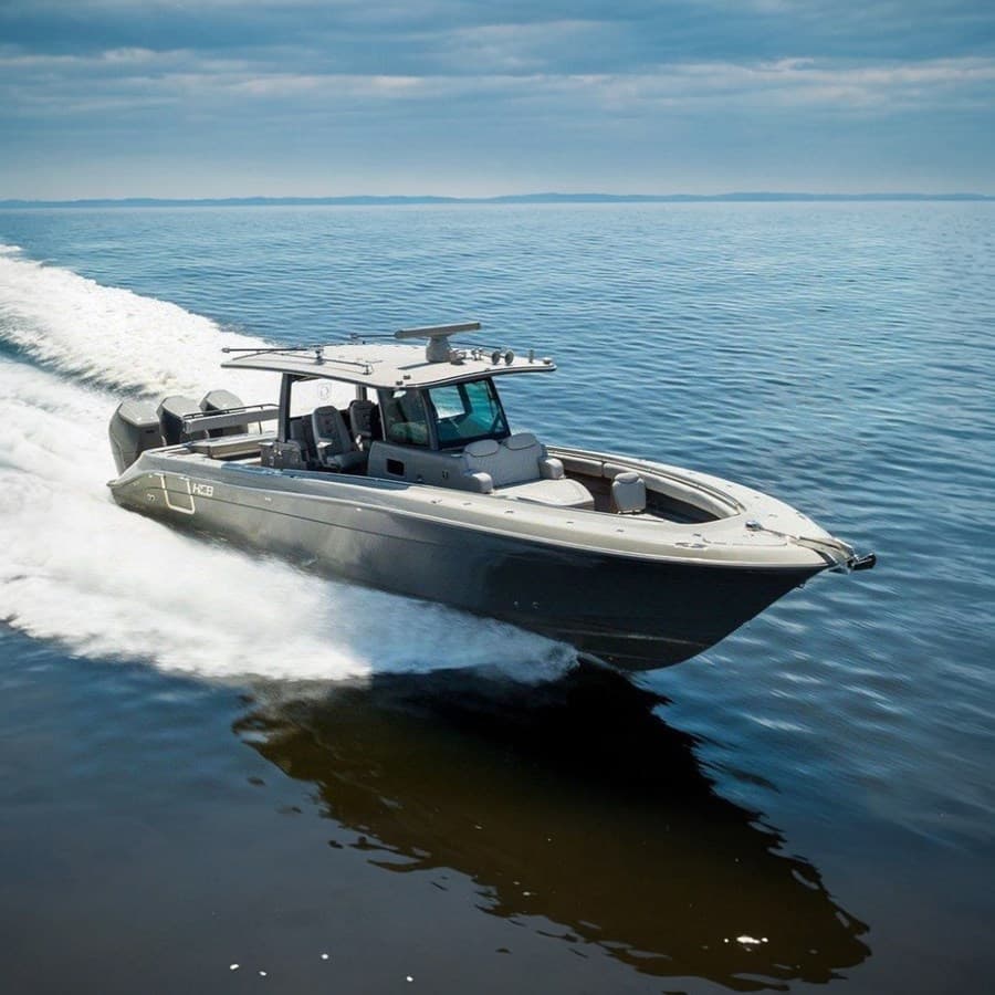 FIFTY SHADES OF GRAYDON — 2022 · 41.57' · 1 Cabin · Pre-Owned