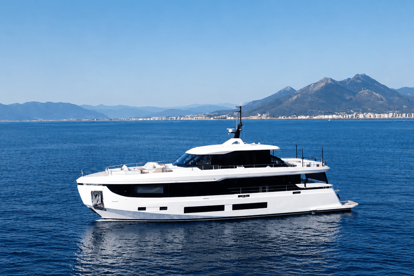COME TOGETHER — 2026 · 94.13' · 5 Cabins · Pre-Owned