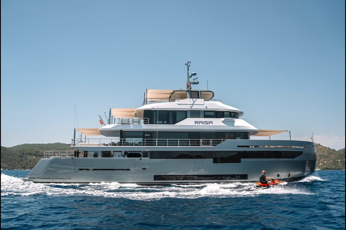 RAISA — 2026 · 121.39' · 6 Cabins · Pre-Owned