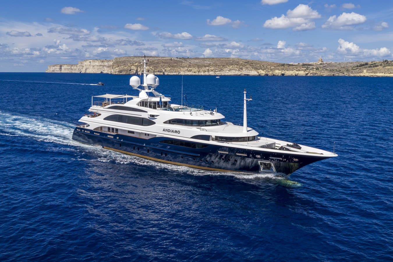 ANDIAMO — 2009 · 194.55' · 6 Cabins · Pre-Owned