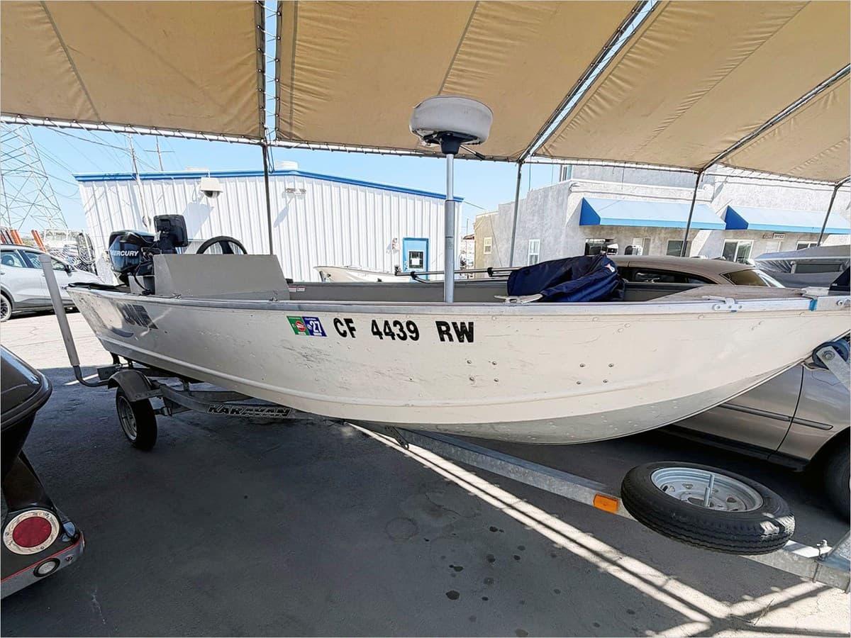 17' LOWE 2012 ANGLER 1667 WT — 2012 · 17.06' · 1 Cabin · Pre-Owned